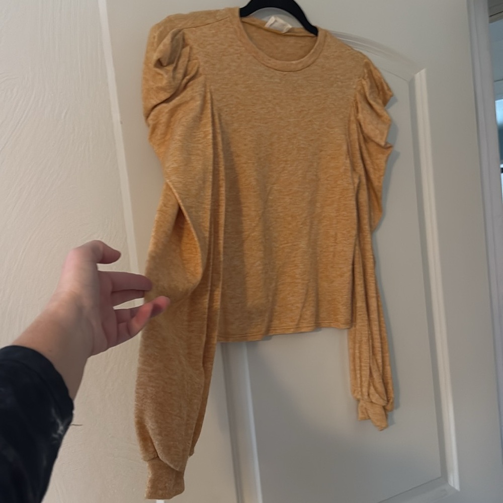Fun Crop Top - Picture 3 of 4